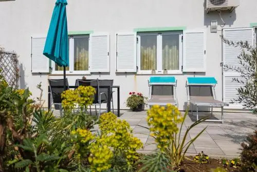 Apartment Magic Garden