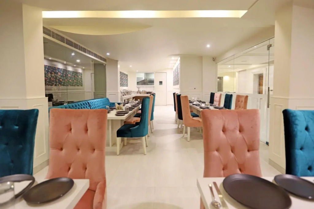 Hotel Magenta