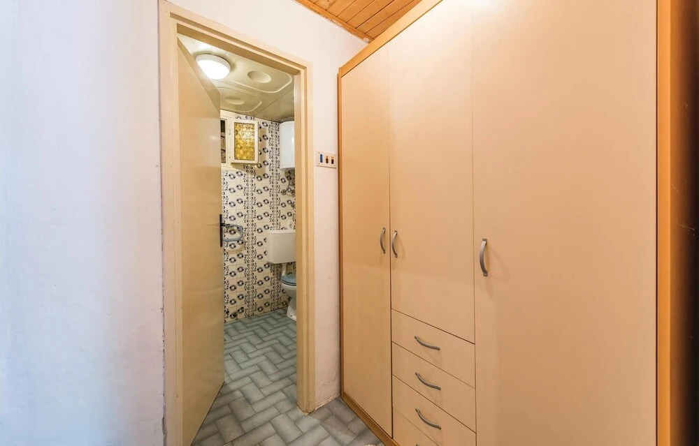 Beautiful Apartment in Rabac With 1 Bedrooms