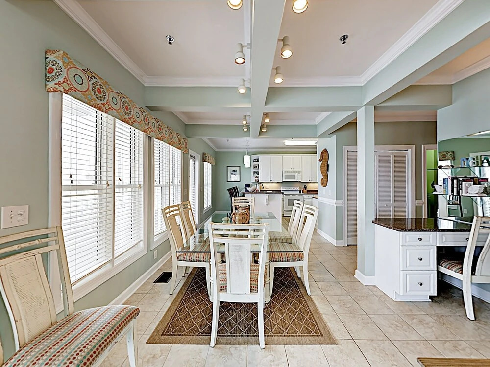 3 Ocean Isle Beach - 4 Br Condo