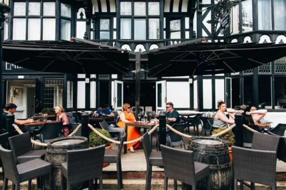 Embankment Hotel