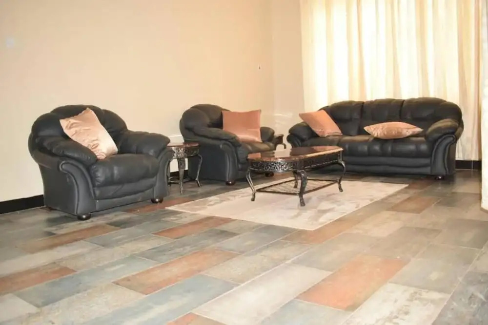 Kisasa Home