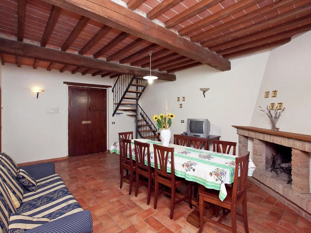 Authentic holiday home in Bucine with swimming pool