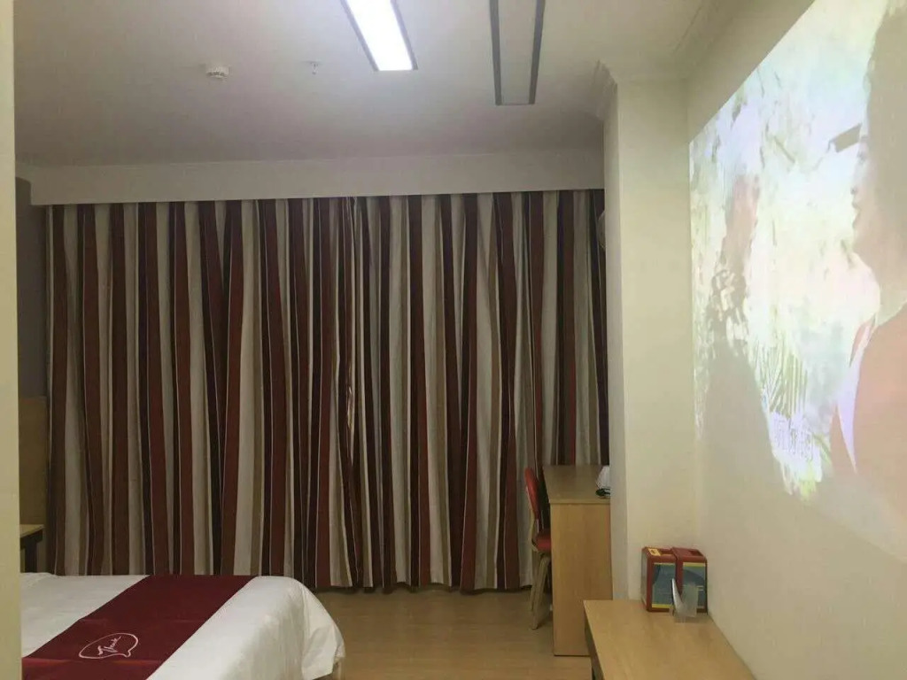 Thank Inn Hotel Guangdong Dongguan Hengli Overpass Road