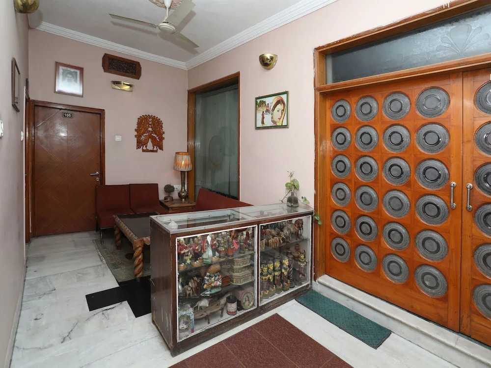 Collection O Rai Ka Bagh Near Railway Station Formerly Pioneer Plaza