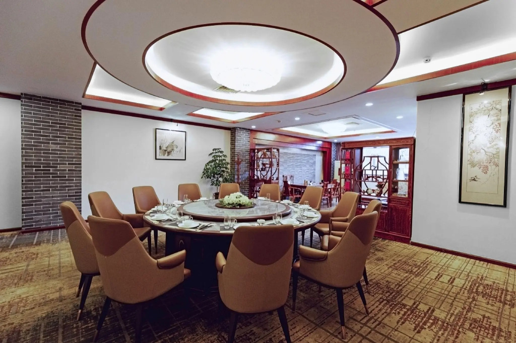 Sheng Bang Hotel