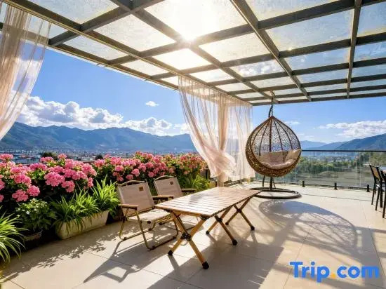 Rumu Qingfeng Anas・Roof Terrace Jian Shan Ye She Hotel (Lijiang Ancient City Branch)
