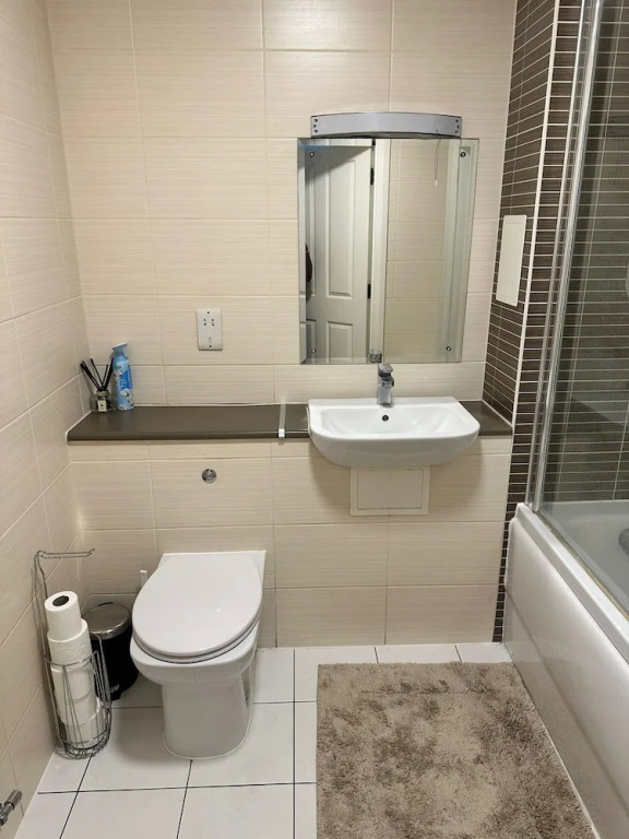 Cosy1-bed Apartment in London Near Excel London