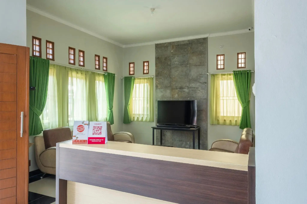 OYO 2072 Wisma Teratai