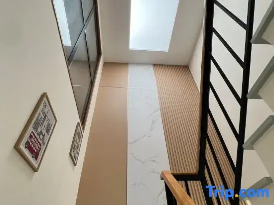 Luxury townhouse with 3 bedrooms and 3 bathrooms in the city center
