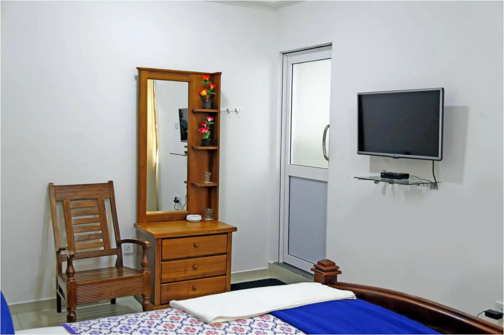 Ronaka Airport Transit Hotel