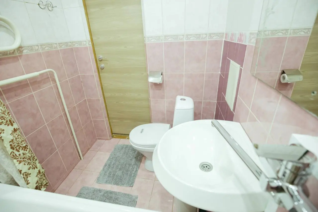 N .Ostrovskogo 23 Dvuhkomnatnye apartamenty naprotiv GorSada