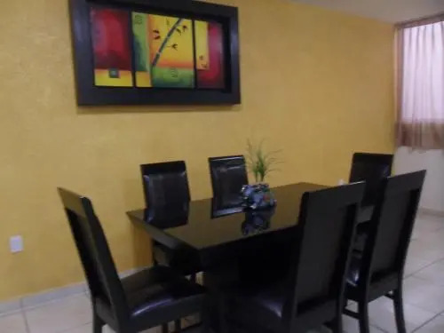 Hotel Suite Azomali