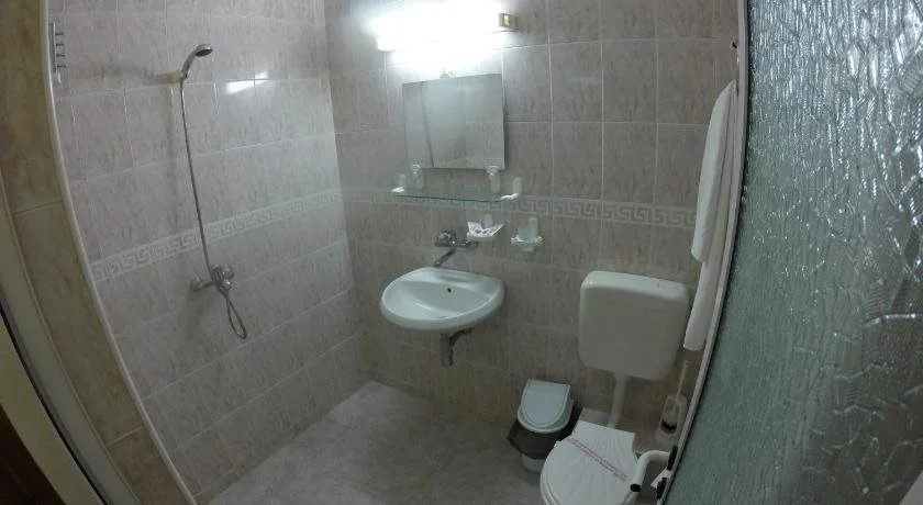 Hotel Lotos