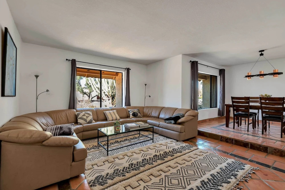 Private Pool: Pet-friendly Home in Scottsdale!