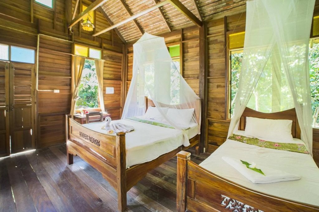 Arts Riverview Lodge