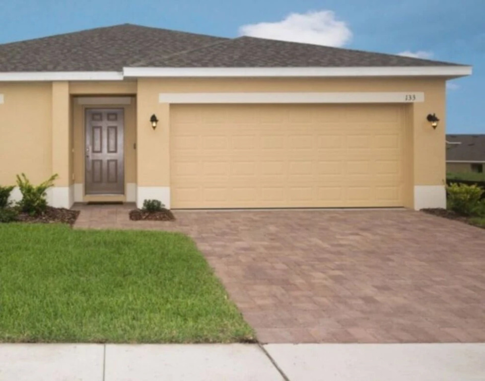 Julie's Oasis 4 Bedroom Home