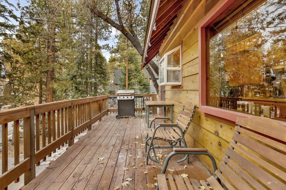 2245-plymouth Mountain Escape 3 Bedroom Home by Redawning