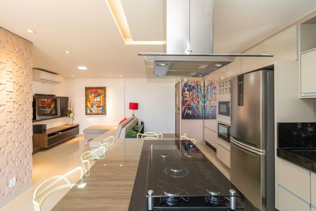 Elegante apartamento de 2 quartos no Setor Bueno - Andar Alto - Ed. The Expression - TH2202