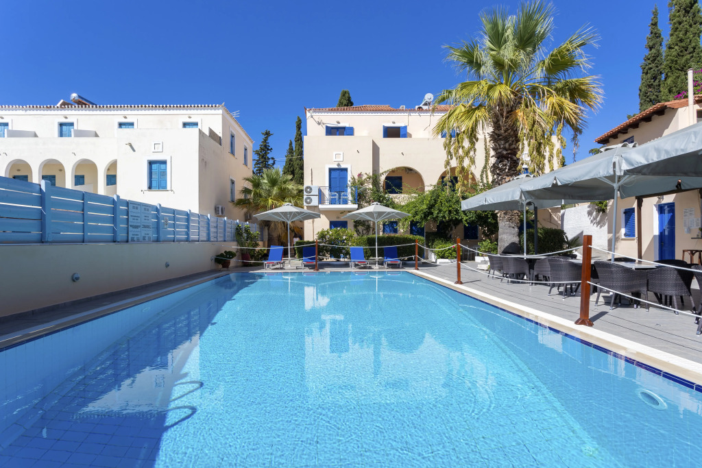 Vanas Apartments