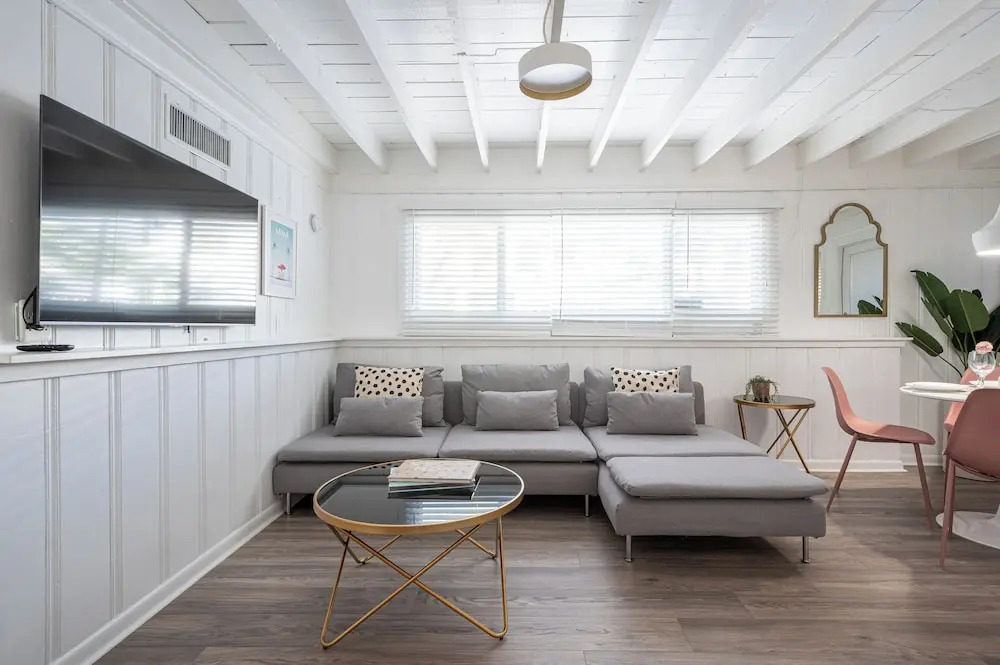 BRIGHT Fort Lauderdale Tropical Retreat