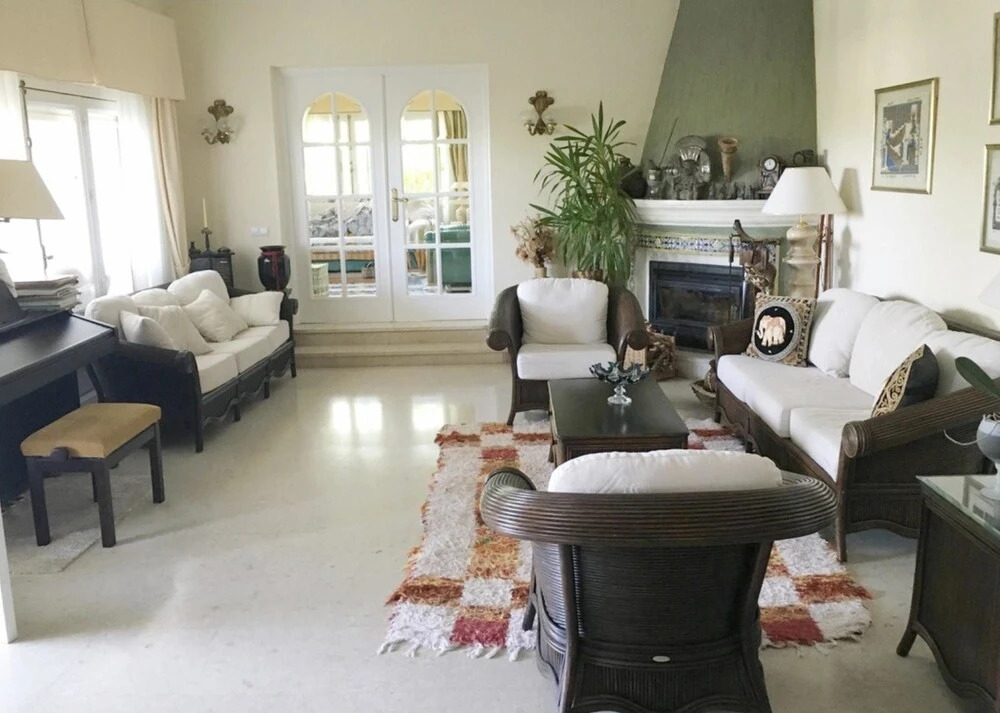 Villa With 6 Bedrooms in Marbella, With Wonderful sea View, Private Po