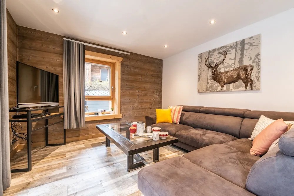 Les Hirondelles Apartments Morzine By Emerald Stay