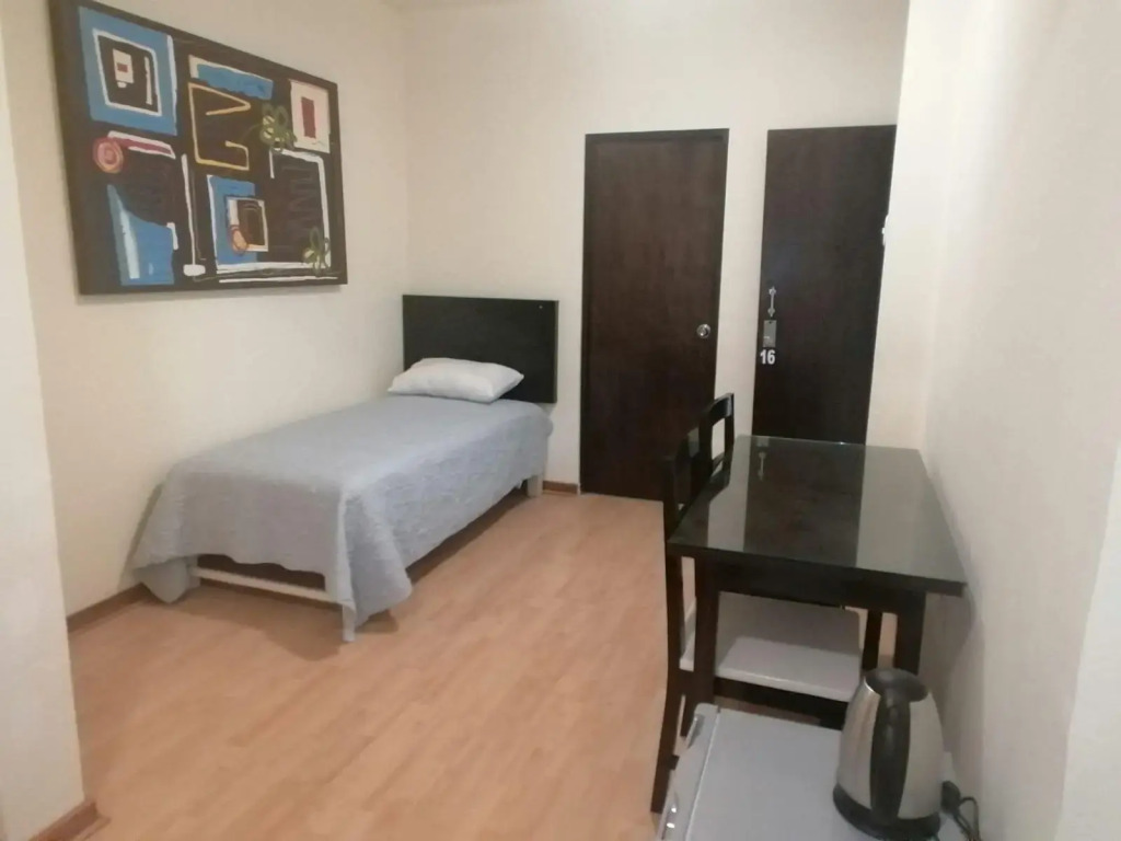 Miraflores Rooms