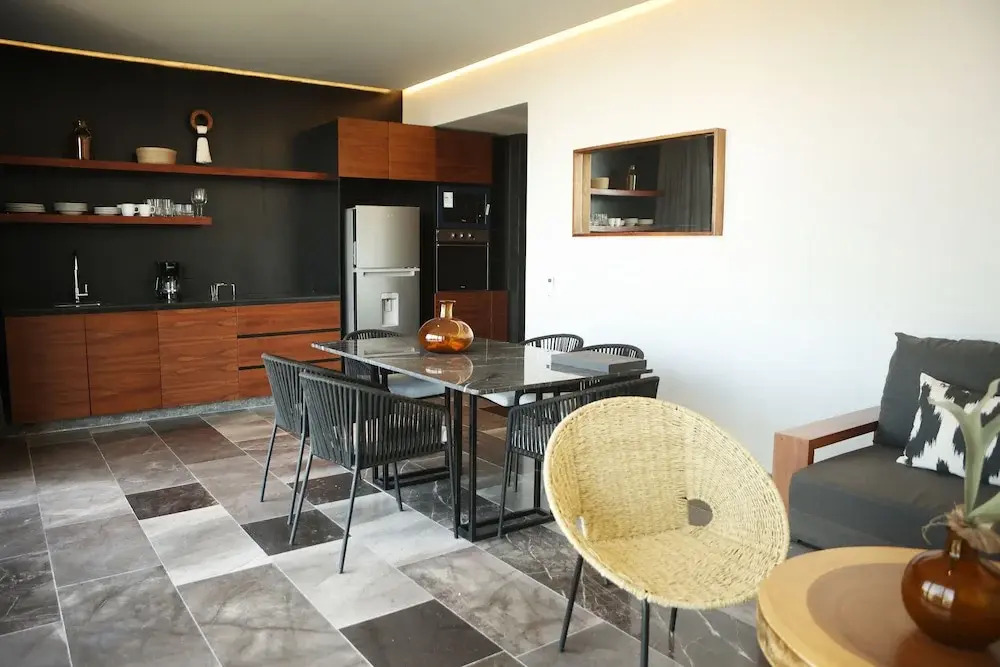 IIK Apartments & Suites - Heart of Tulum