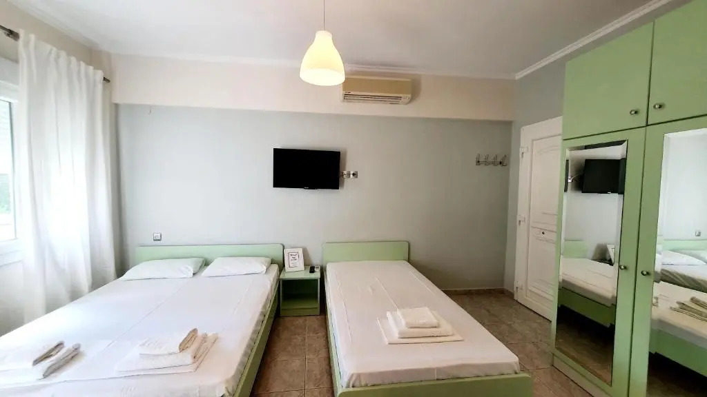 Seaside Luxury Suites