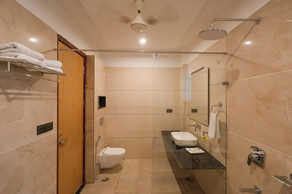 Delight The Lavish Loft Corbett