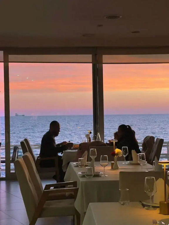 Ventus Harbor Hotel