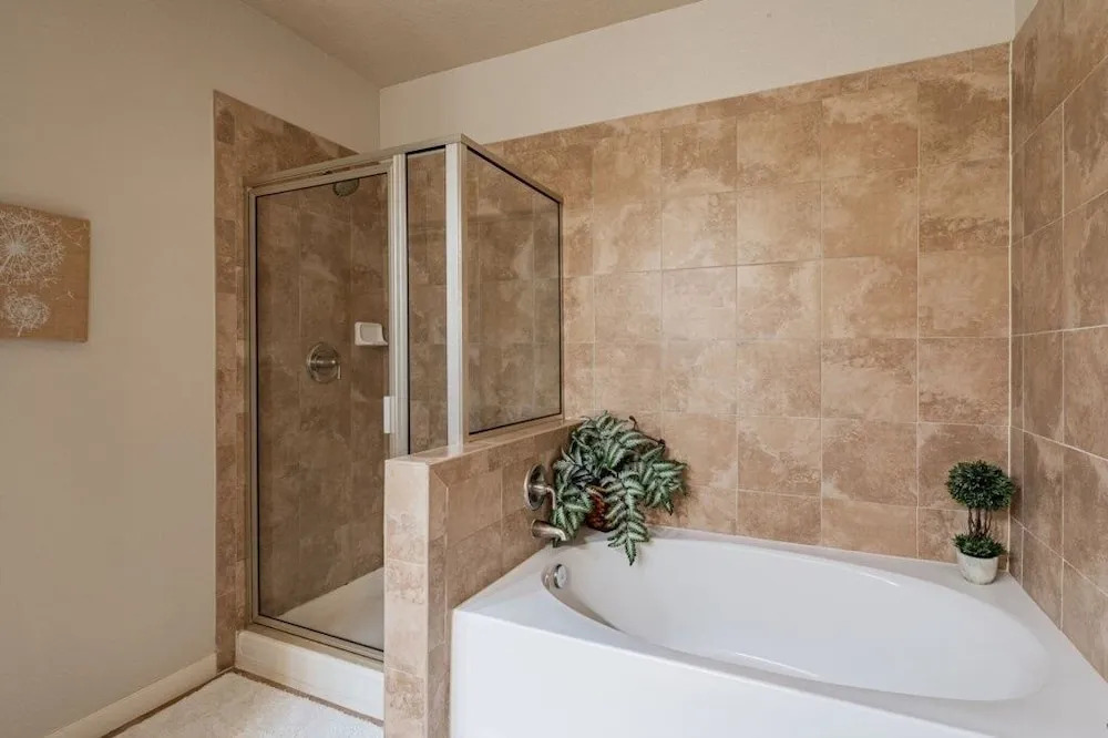 Fl Special!! Beautiful Bella Piazza 3 Bedroom Condo by RedAwning