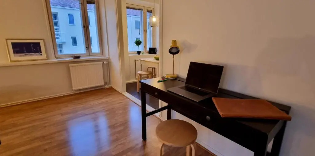 Corner home in the heart of Helsinki 40m2