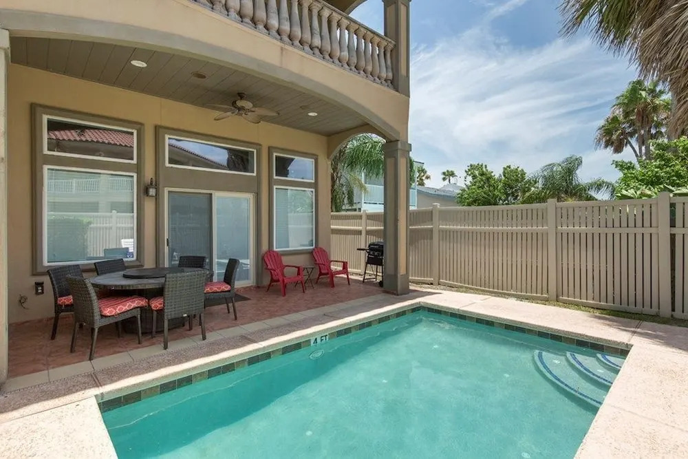 Casa Picasso 3 BR Home with Private Pool