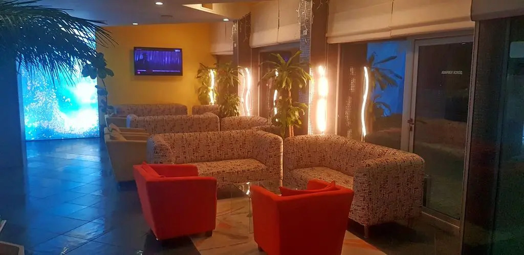 Aqua Hotel