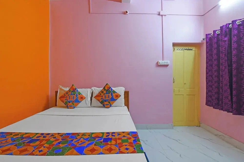 Fabhotel Tulip