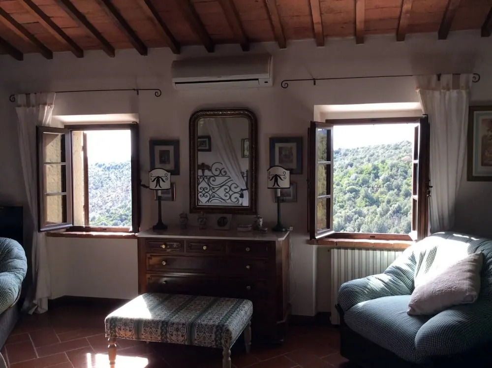 Luxury Privacy in the Heart of Tuscany