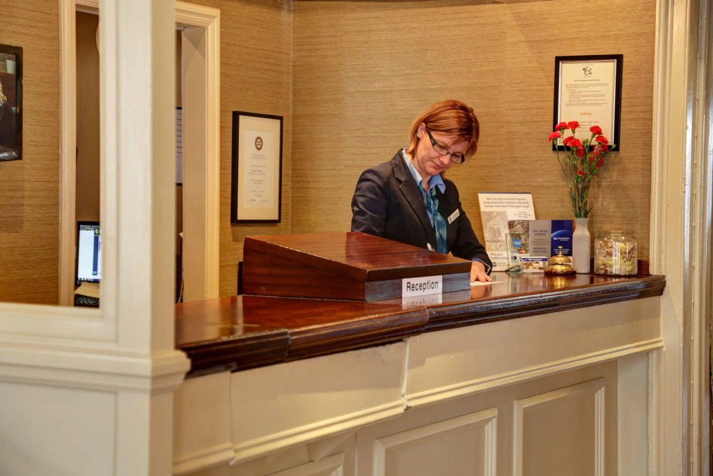 Uno Hotel Rose and Crown Tonbridge