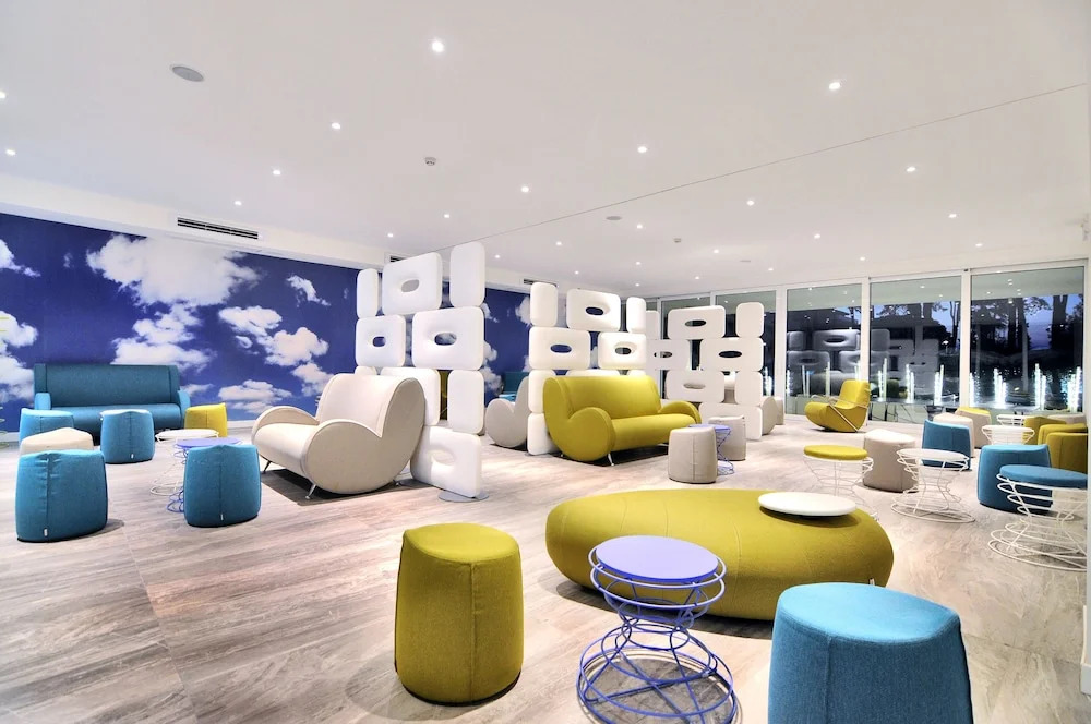 Marina Suites & Apartments 4 stelle S