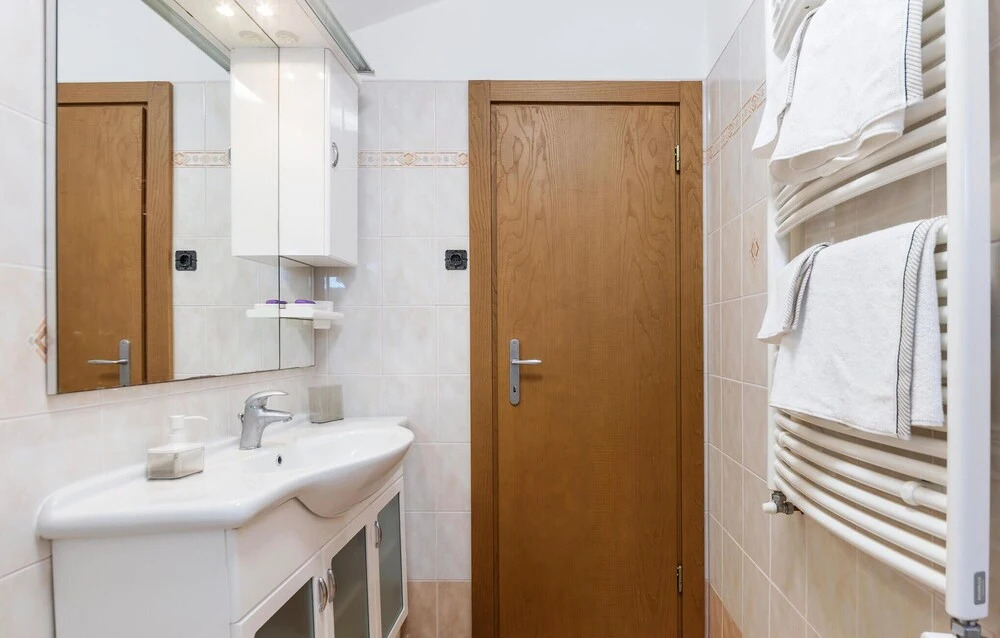 Nice Home in Pula With Wifi and 2 Bedrooms
