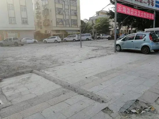Yunhai Business Hotel