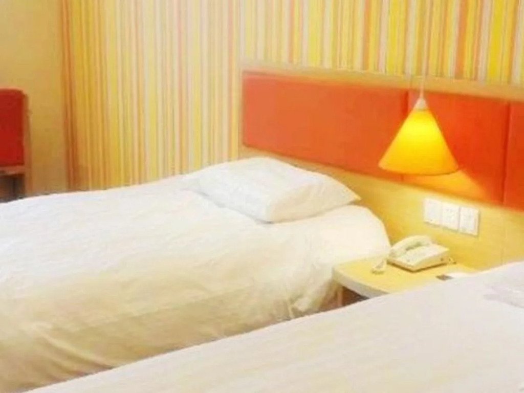 Home Inns Shanghai Fengxian Nanqiao