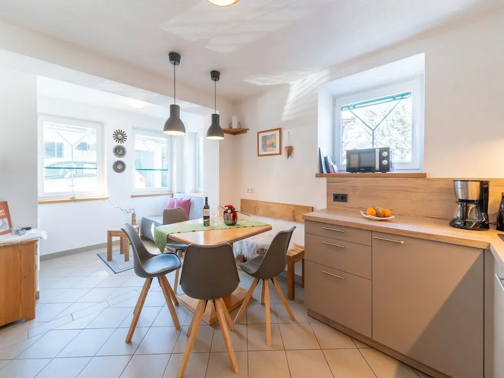 Apartment in Hollersbach Near Ski Lift