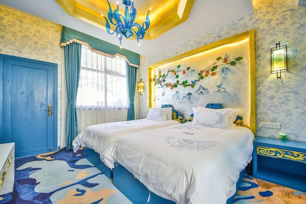 Floral Hotel Dali New Zhaoli