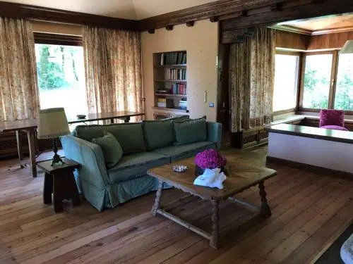 The Club Guest House