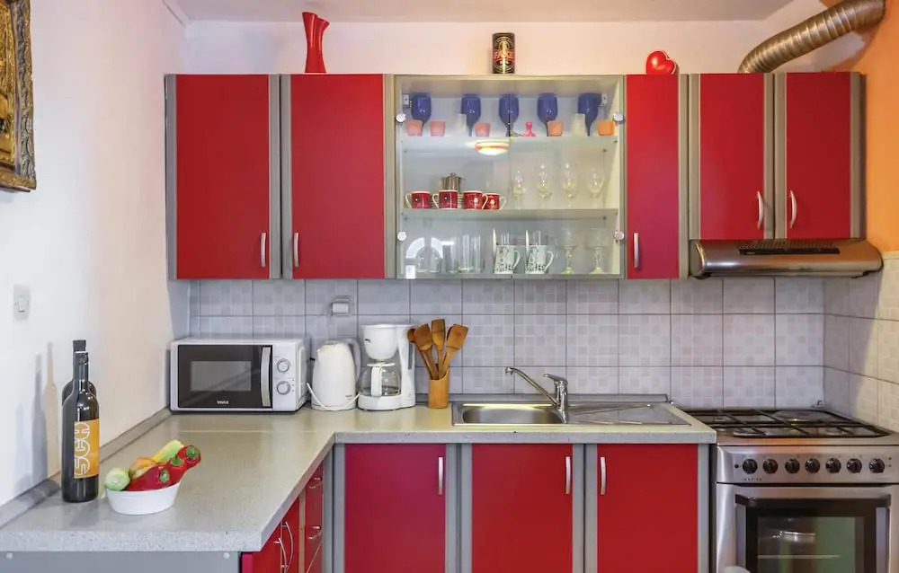 Beautiful Home in Makarska With Wifi and 1 Bedrooms