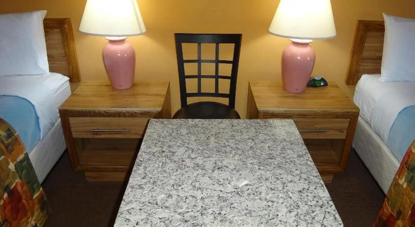 Tri State Motel
