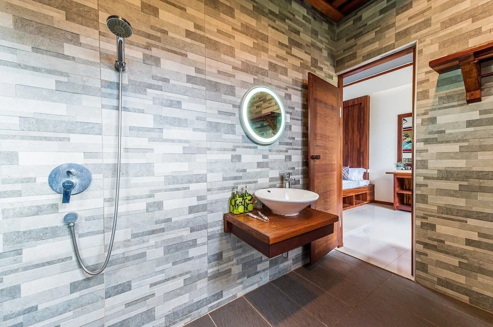 Bentong Wellness Resort Uphill 8Room 40Pax by Verano Homestay