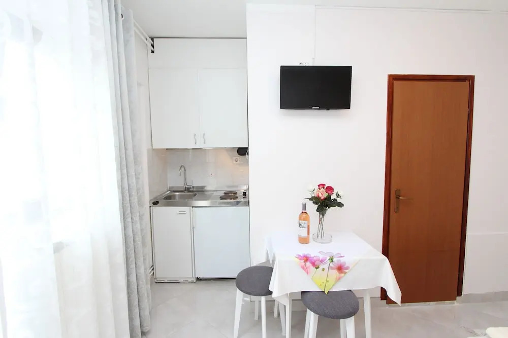 Apartments Divna